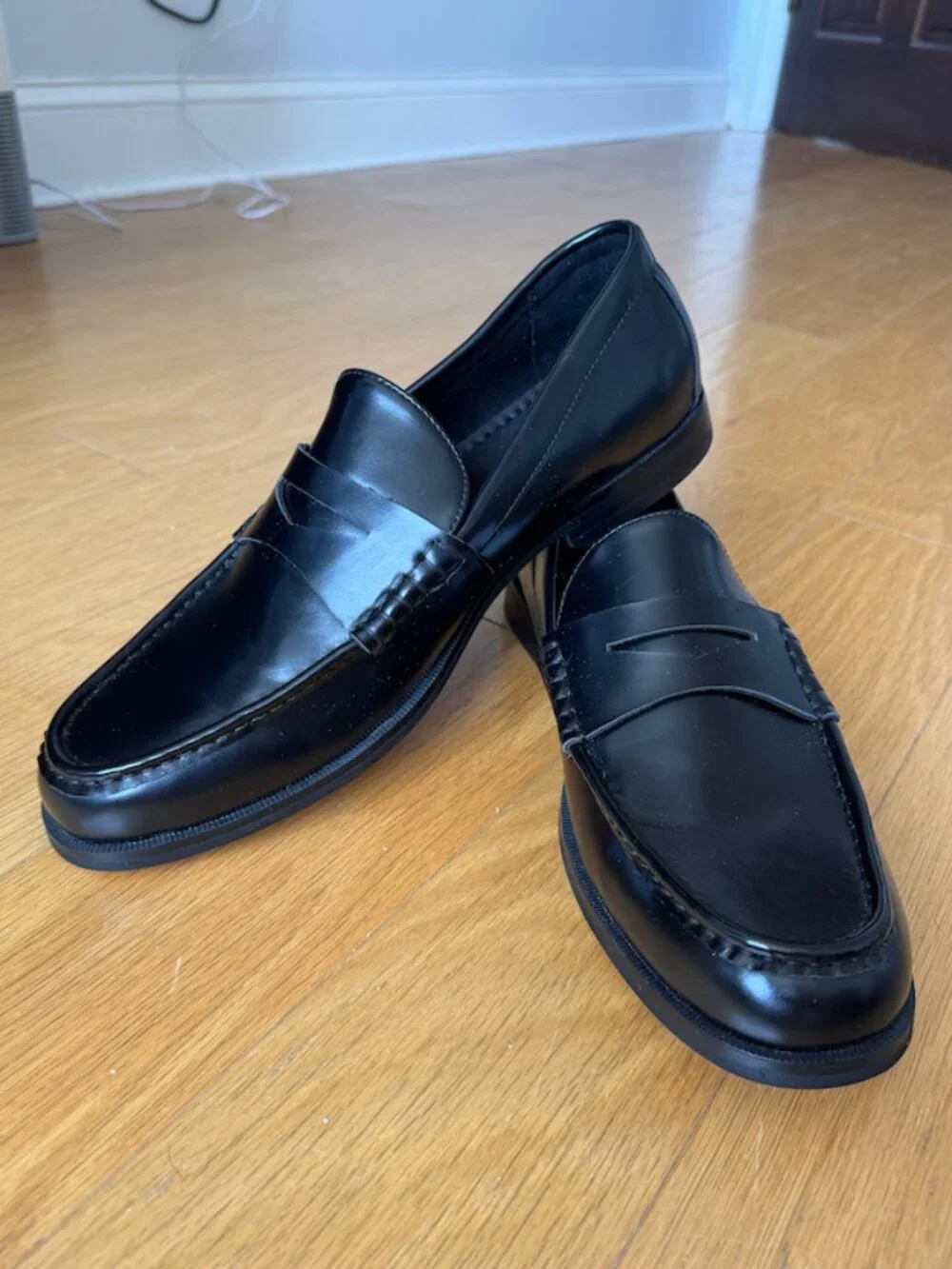 BRAND NEW H&M Black Loafers in Size 43